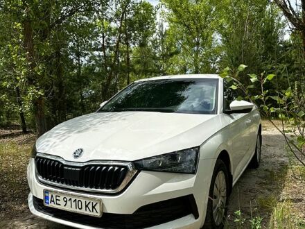 Шкода Scala 2023 у Павлограде на Automoto.ua Білий Шкода Scala, об'ємом двигуна 1.6 л та пробігом 16 тис. км за 17000 $, фото 1 на Automoto.ua