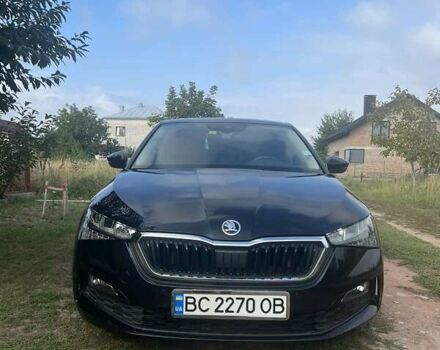 Черный Шкода Scala, объемом двигателя 1 л и пробегом 69 тыс. км за 15900 $, фото 1 на Automoto.ua