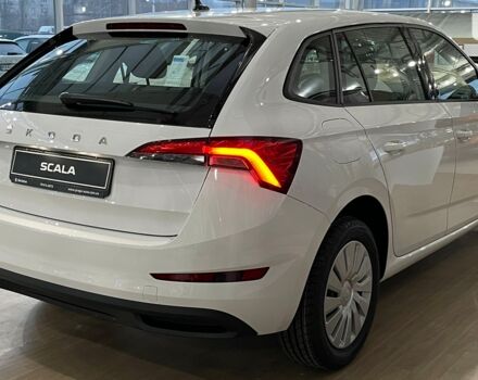 Шкода Scala, об'ємом двигуна 1.6 л та пробігом 0 тис. км за 18717 $, фото 13 на Automoto.ua