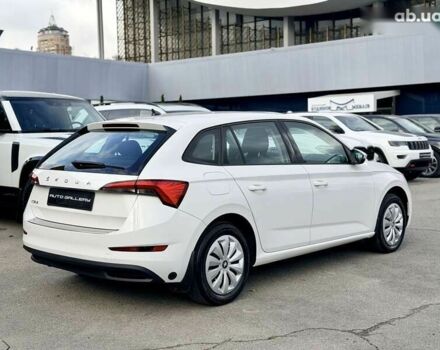 Шкода Scala, объемом двигателя 0 л и пробегом 113 тыс. км за 15399 $, фото 3 на Automoto.ua