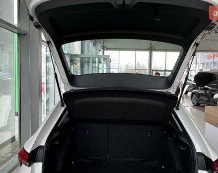 Шкода Scala, об'ємом двигуна 1 л та пробігом 0 тис. км за 23572 $, фото 5 на Automoto.ua