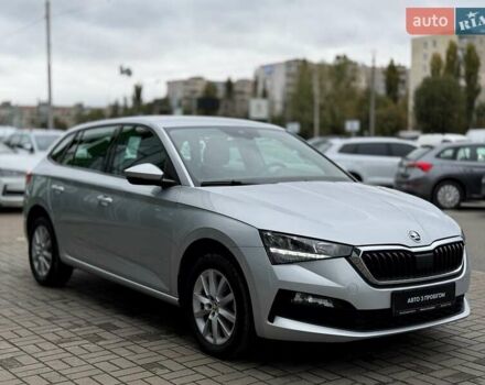 Серый Шкода Scala, объемом двигателя 1.6 л и пробегом 89 тыс. км за 18900 $, фото 8 на Automoto.ua