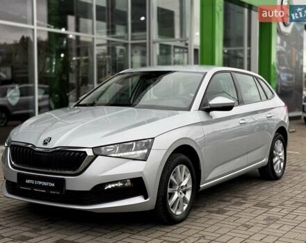 Серый Шкода Scala, объемом двигателя 1.6 л и пробегом 89 тыс. км за 18900 $, фото 5 на Automoto.ua