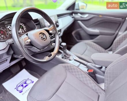 Серый Шкода Scala, объемом двигателя 1.6 л и пробегом 117 тыс. км за 16700 $, фото 8 на Automoto.ua