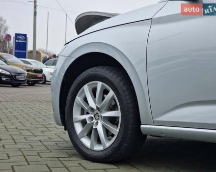 Серый Шкода Scala, объемом двигателя 1.6 л и пробегом 125 тыс. км за 17229 $, фото 3 на Automoto.ua