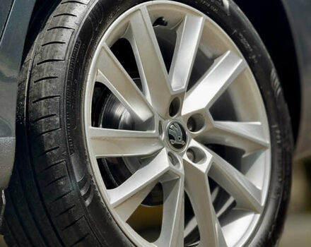 Серый Шкода Scala, объемом двигателя 1.6 л и пробегом 181 тыс. км за 14500 $, фото 44 на Automoto.ua