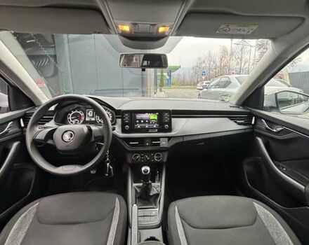 Сірий Шкода Scala, об'ємом двигуна 1 л та пробігом 175 тис. км за 14450 $, фото 5 на Automoto.ua