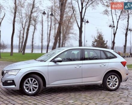 Серый Шкода Scala, объемом двигателя 1.6 л и пробегом 117 тыс. км за 16700 $, фото 1 на Automoto.ua