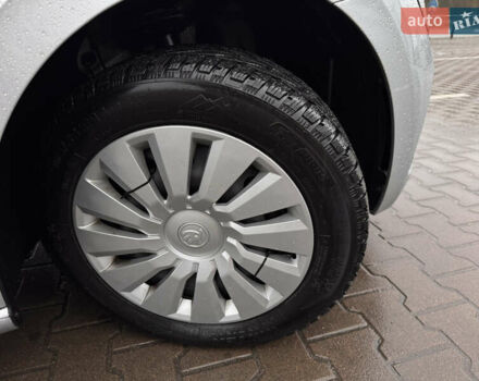 Серый Шкода Scala, объемом двигателя 1.6 л и пробегом 127 тыс. км за 15000 $, фото 8 на Automoto.ua