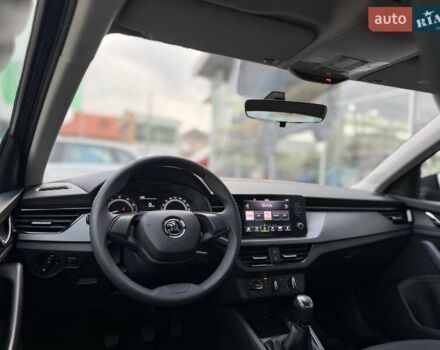 Серый Шкода Scala, объемом двигателя 1.6 л и пробегом 79 тыс. км за 15900 $, фото 12 на Automoto.ua