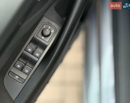 Серый Шкода Scala, объемом двигателя 1.6 л и пробегом 79 тыс. км за 15900 $, фото 17 на Automoto.ua