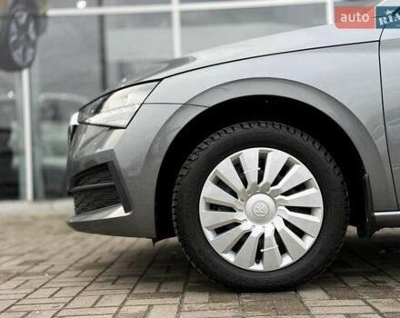 Серый Шкода Scala, объемом двигателя 1.6 л и пробегом 79 тыс. км за 15900 $, фото 4 на Automoto.ua