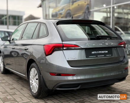 Серый Шкода Scala, объемом двигателя 1.6 л и пробегом 79 тыс. км за 15900 $, фото 3 на Automoto.ua