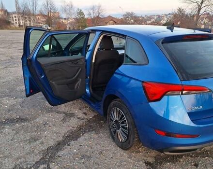 Синий Шкода Scala, объемом двигателя 1.6 л и пробегом 257 тыс. км за 17500 $, фото 1 на Automoto.ua