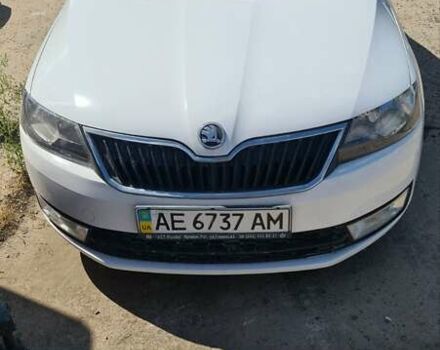 Белый Шкода Спейсбек, объемом двигателя 1.2 л и пробегом 66 тыс. км за 7900 $, фото 1 на Automoto.ua