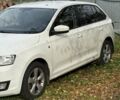 Белый Шкода Спейсбек, объемом двигателя 1.2 л и пробегом 115 тыс. км за 8500 $, фото 2 на Automoto.ua