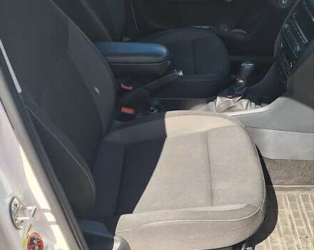 Белый Шкода Спейсбек, объемом двигателя 1.2 л и пробегом 66 тыс. км за 7900 $, фото 6 на Automoto.ua