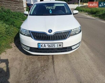 Білий Шкода Спейсбек, об'ємом двигуна 1.6 л та пробігом 171 тис. км за 7950 $, фото 6 на Automoto.ua