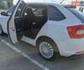 Білий Шкода Спейсбек, об'ємом двигуна 1.6 л та пробігом 171 тис. км за 7950 $, фото 5 на Automoto.ua