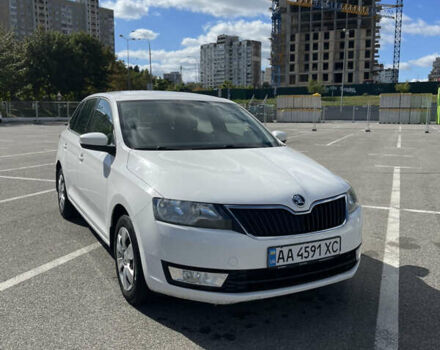 Шкода Спейсбек 2016 в Киеве на Automoto.ua Белый Шкода Спейсбек, объемом двигателя 1.2 л и пробегом 202 тыс. км за 7900 $, фото 2 на Automoto.ua