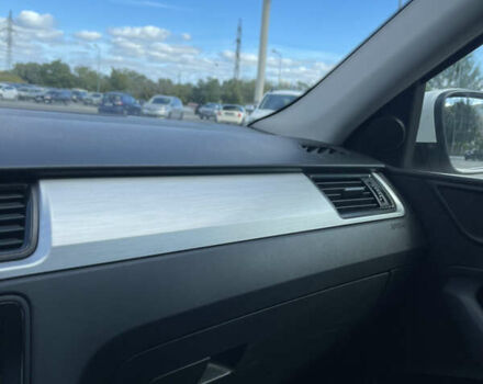 Шкода Спейсбек 2016 в Киеве на Automoto.ua Белый Шкода Спейсбек, объемом двигателя 1.2 л и пробегом 202 тыс. км за 7900 $, фото 10 на Automoto.ua