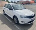 Шкода Спейсбек 2017 в Киеве на Automoto.ua Белый Шкода Спейсбек, объемом двигателя 1 л и пробегом 163 тыс. км за 8000 $, фото 1 на Automoto.ua