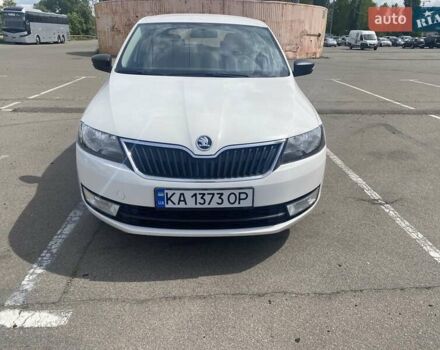 Шкода Спейсбек 2017 в Киеве на Automoto.ua Белый Шкода Спейсбек, объемом двигателя 1 л и пробегом 163 тыс. км за 8000 $, фото 3 на Automoto.ua