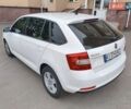 Белый Шкода Спейсбек, объемом двигателя 1.2 л и пробегом 166 тыс. км за 7499 $, фото 3 на Automoto.ua