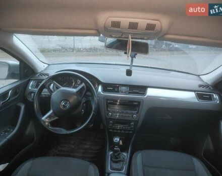 Бежевый Шкода Спейсбек, объемом двигателя 1.2 л и пробегом 111 тыс. км за 8300 $, фото 4 на Automoto.ua