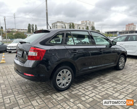 Шкода Спейсбек 2017 в Киеве на Automoto.ua Черный Шкода Спейсбек, объемом двигателя 1.2 л и пробегом 87 тыс. км за 10000 $, фото 26 на Automoto.ua