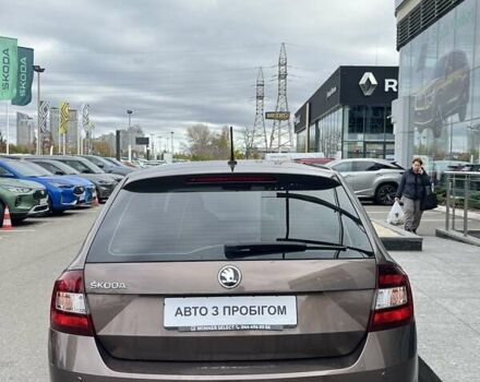 Коричневый Шкода Спейсбек, объемом двигателя 1.6 л и пробегом 114 тыс. км за 9093 $, фото 6 на Automoto.ua