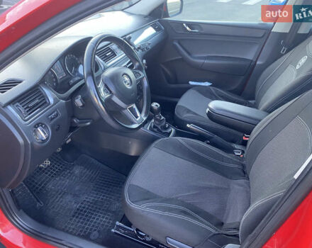 Красный Шкода Спейсбек, объемом двигателя 1.6 л и пробегом 236 тыс. км за 7000 $, фото 7 на Automoto.ua