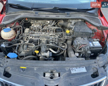 Красный Шкода Спейсбек, объемом двигателя 1.6 л и пробегом 236 тыс. км за 7000 $, фото 12 на Automoto.ua