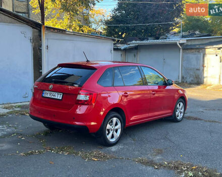 Красный Шкода Спейсбек, объемом двигателя 1.2 л и пробегом 111 тыс. км за 8000 $, фото 2 на Automoto.ua