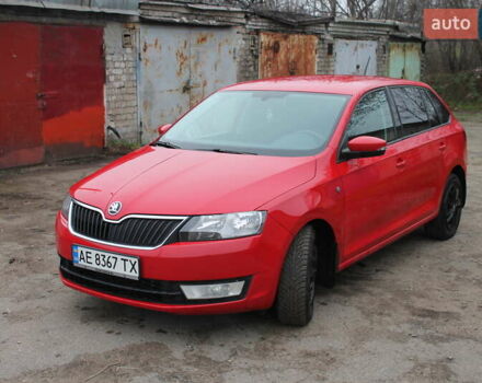 Красный Шкода Спейсбек, объемом двигателя 1.2 л и пробегом 180 тыс. км за 6400 $, фото 2 на Automoto.ua