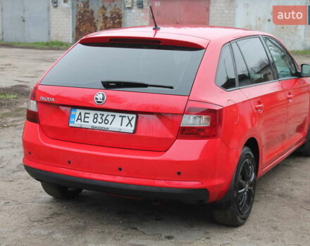 Красный Шкода Спейсбек, объемом двигателя 1.2 л и пробегом 180 тыс. км за 6400 $, фото 6 на Automoto.ua
