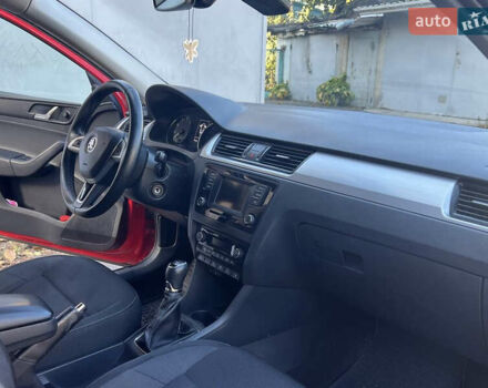 Красный Шкода Спейсбек, объемом двигателя 1.2 л и пробегом 111 тыс. км за 8000 $, фото 5 на Automoto.ua