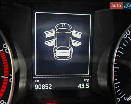 Червоний Шкода Спейсбек, об'ємом двигуна 1.2 л та пробігом 91 тис. км за 9000 $, фото 8 на Automoto.ua
