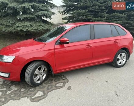 Красный Шкода Спейсбек, объемом двигателя 1.6 л и пробегом 354 тыс. км за 7000 $, фото 1 на Automoto.ua