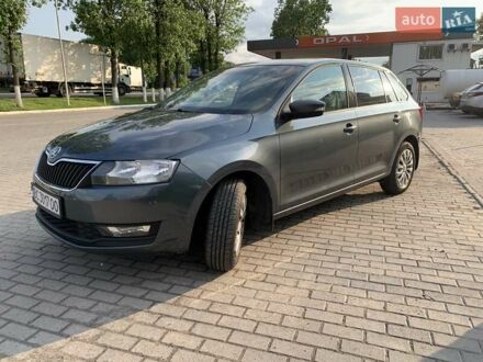 Шкода Спейсбек 2018 в Львове на Automoto.ua Серый Шкода Спейсбек, объемом двигателя 1.6 л и пробегом 122 тыс. км за 9000 $, фото 1 на Automoto.ua