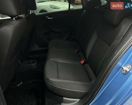 Синий Шкода Спейсбек, объемом двигателя 1.2 л и пробегом 173 тыс. км за 6300 $, фото 9 на Automoto.ua