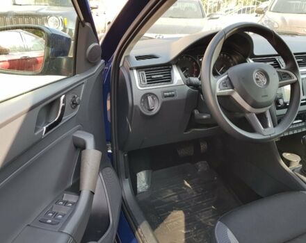 Синий Шкода Спейсбек, объемом двигателя 16 л и пробегом 7 тыс. км за 12950 $, фото 15 на Automoto.ua