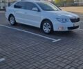 Белый Шкода Суперб, объемом двигателя 1.8 л и пробегом 232 тыс. км за 9500 $, фото 6 на Automoto.ua