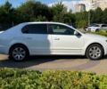 Белый Шкода Суперб, объемом двигателя 1.6 л и пробегом 183 тыс. км за 8250 $, фото 7 на Automoto.ua