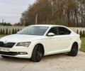Белый Шкода Суперб, объемом двигателя 1.6 л и пробегом 171 тыс. км за 14000 $, фото 2 на Automoto.ua