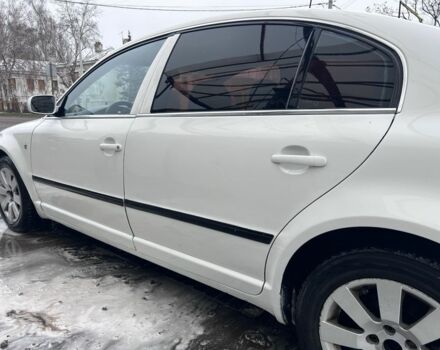 Білий Шкода Суперб, об'ємом двигуна 1.9 л та пробігом 280 тис. км за 2200 $, фото 5 на Automoto.ua