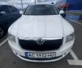 Белый Шкода Суперб, объемом двигателя 1.8 л и пробегом 212 тыс. км за 10200 $, фото 1 на Automoto.ua