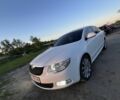 Білий Шкода Суперб, об'ємом двигуна 2 л та пробігом 192 тис. км за 9355 $, фото 1 на Automoto.ua
