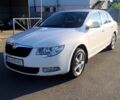 Белый Шкода Суперб, объемом двигателя 1.8 л и пробегом 280 тыс. км за 6900 $, фото 1 на Automoto.ua