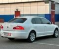 Белый Шкода Суперб, объемом двигателя 1.8 л и пробегом 109 тыс. км за 10990 $, фото 3 на Automoto.ua